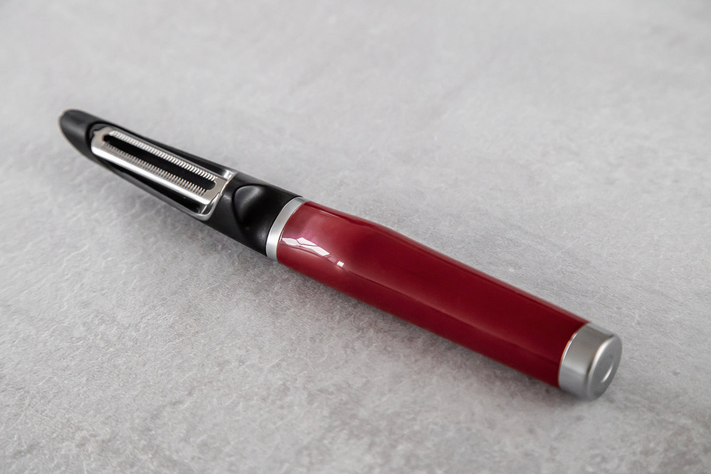 Kitchenaid Core Line Euro Peeler (Red)