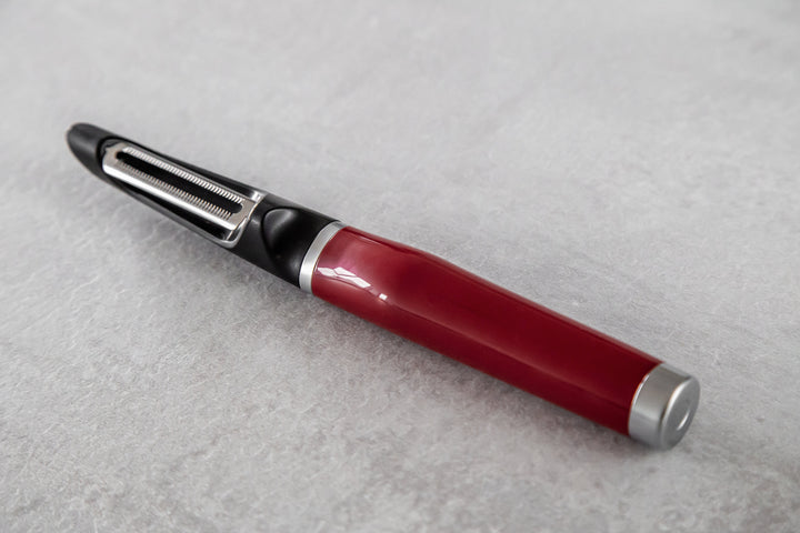 Kitchenaid Core Line Euro Peeler (Red)
