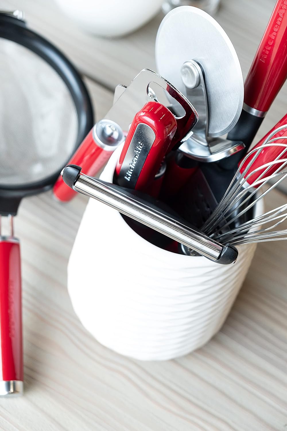 Kitchenaid Core Line Whisk (Red)