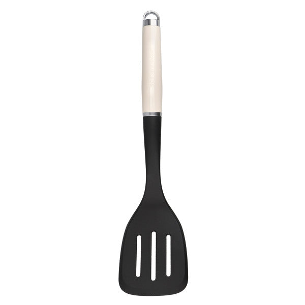 Xẻng lật có rãnh KitchenAid Core Line (Màu Kem Hạnh Nhân)