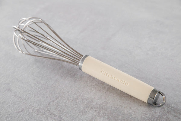 Dụng cụ đánh trứng (Phới lồng) KitchenAid Core Line (Màu Kem Hạnh Nhân)